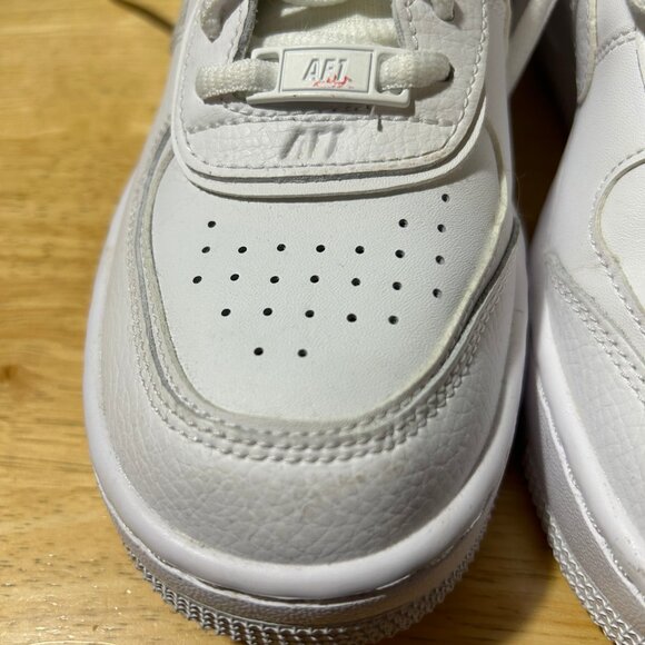 Womens Nike Air Force 1 C10919-100 White Sneaker 6.5 - Picture 10 of 11